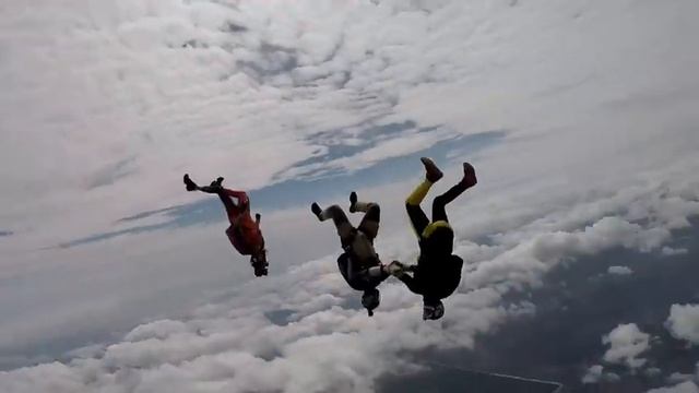 Прыжок с Парашютом смотреть онлайн