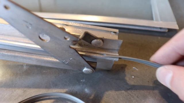 WINDSHIELD & WINDOWS - Truck Camper Build Part 60 смотреть онлайн