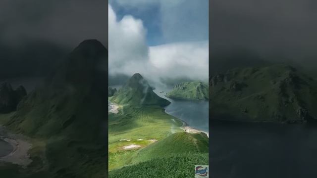 Курильские острова, остров Янкича (Ушишир)