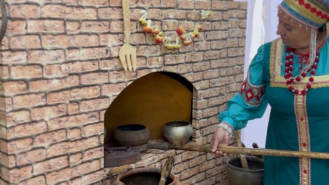 Выставочная экспозиция «Чудеса в русской избе» Краеведческого музея имени Т. В. Великородовой смотреть онлайн