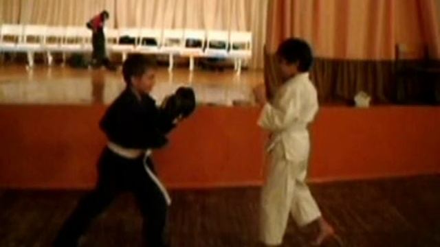 2007.12.13 Школа 13 (Иванов Денис - Болотин Дмитрий) смотреть онлайн