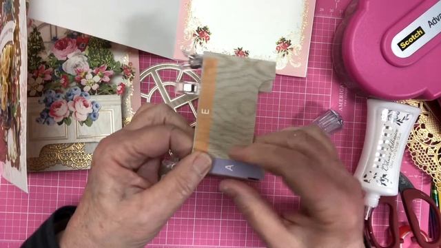Using Anna Griffin pop up window box card kit to make a different pop up смотреть онлайн