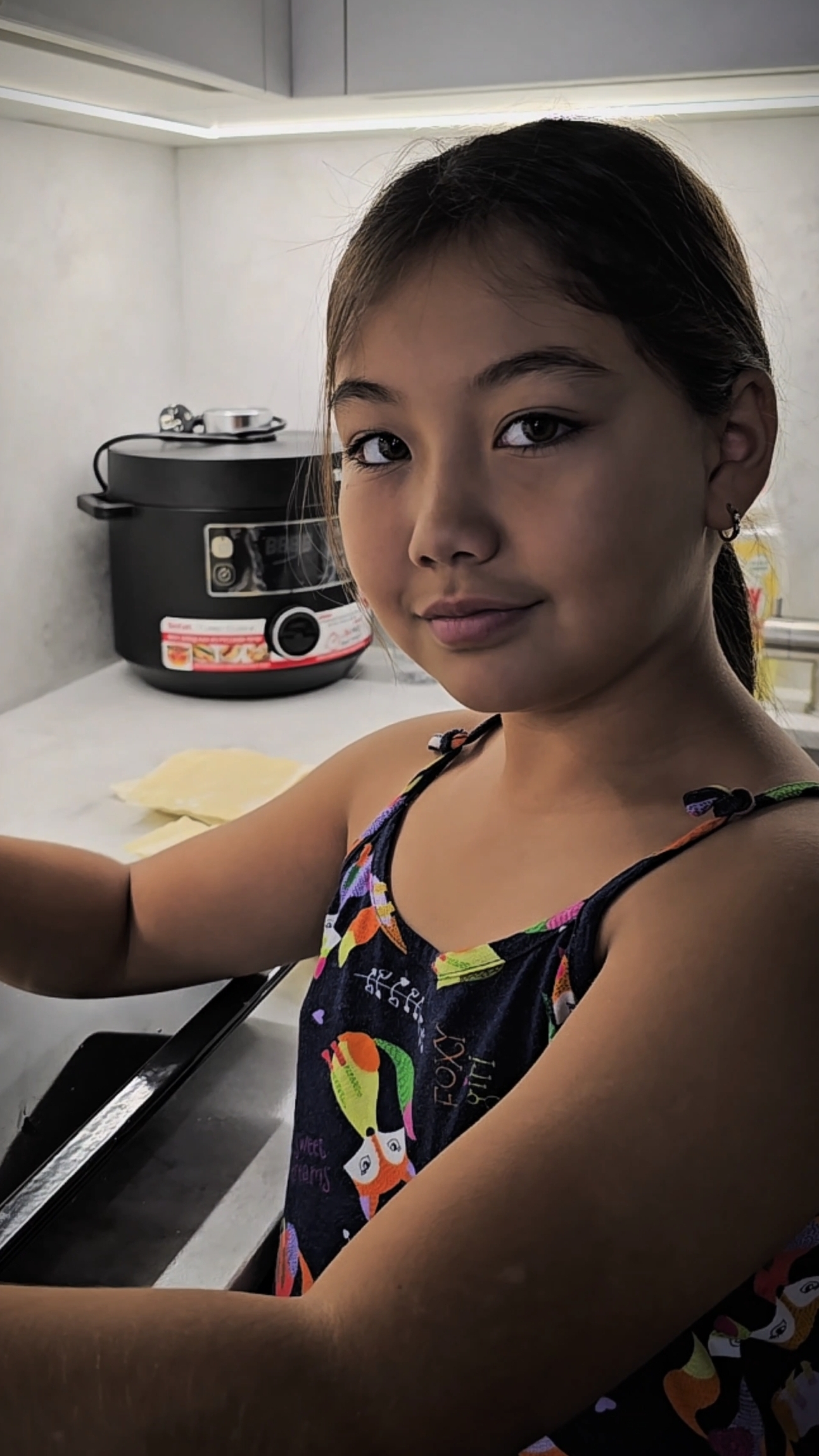 Катя жарит КаДюри смотреть онлайн