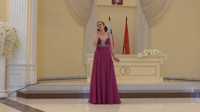 "Люблю" (муз. Я.Дубравина, сл. В.Гина) смотреть онлайн