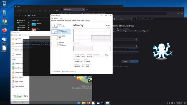 Windows 11 Lite VS Linux Lite 6.0 (RAM Consumption) смотреть онлайн