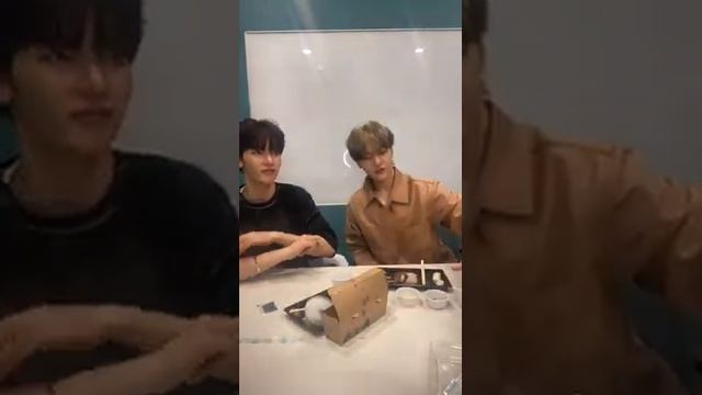 [ENG SUB] ]231005 [ZB1] ZHANG HAO 장하오, MATTHEW, AND GYUVIN INSTAGRAM LIVE смотреть онлайн