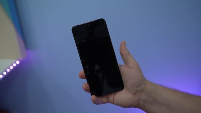 Poco F3 Review in 2022 - Still the Best Value Budget Flagship? смотреть онлайн