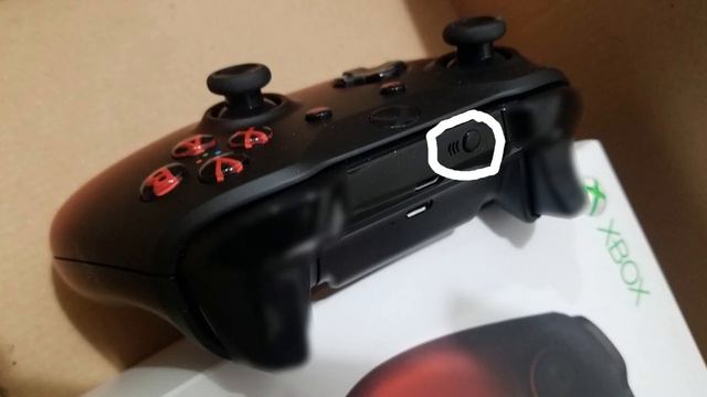 How To Wirelessly Connect Xbox One Controller To PC Via Bluetooth смотреть онлайн