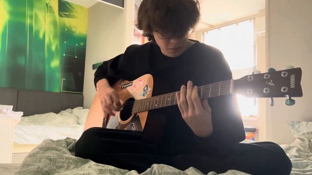 Radiohead - Paranoid android (short acoustic cover) смотреть онлайн
