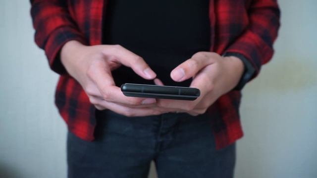 Google Pixel 6 in 2024: Still Worth It? смотреть онлайн