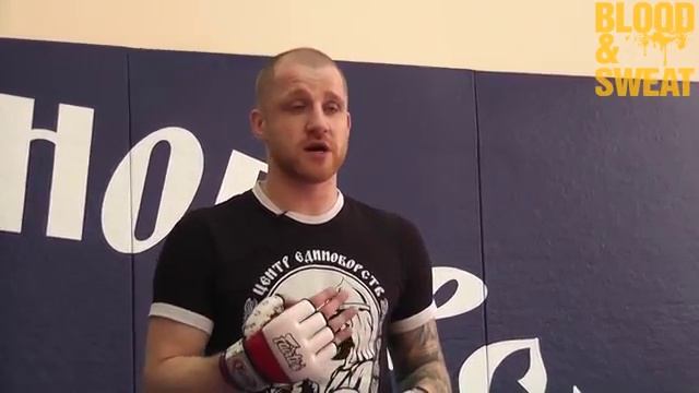 Разбор ударной техники Джуниора Дос Сантос смотреть онлайн