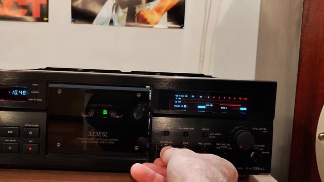 Кассетная дека Sony TC-K333ESL и различия с моделями Sony TC-K555ESL и TC-K555ESX