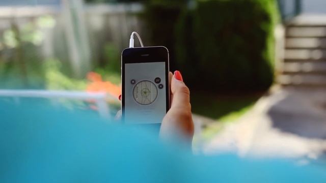 Chipolo - Bluetooth key and phone finder смотреть онлайн