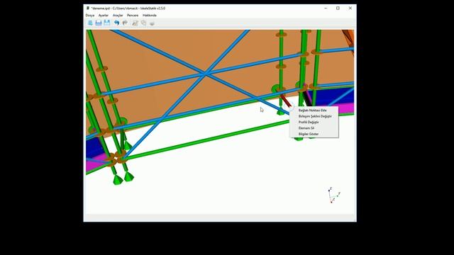 Iskele Statik Cephe Üzerine İskele Yerleşimi Ve Ayarları