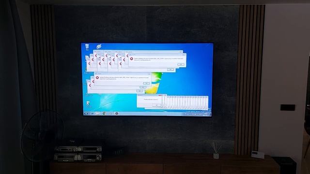 Windows 7 Crazy Error! смотреть онлайн