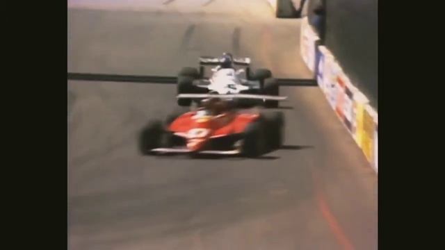 Gilles Villeneuve vs Keke Rosberg 1982. A ousadia de Villeneuve смотреть онлайн