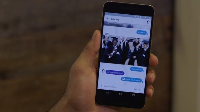 Google’s new Allo and Duo chat apps: first look смотреть онлайн
