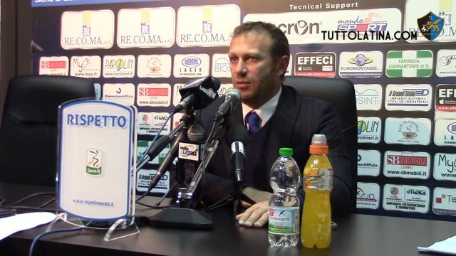 Latina-Crotone, conferenza dopo gara di Roberto Breda смотреть онлайн
