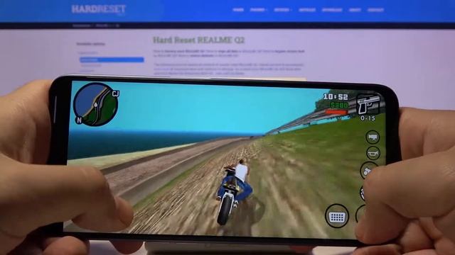 Grand Theft Auto Game Test on Realme Q2 - GTA San Andreas Gameplay смотреть онлайн