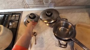 Чистим кастрюли с помощью соды и клея, бабушкин способ.