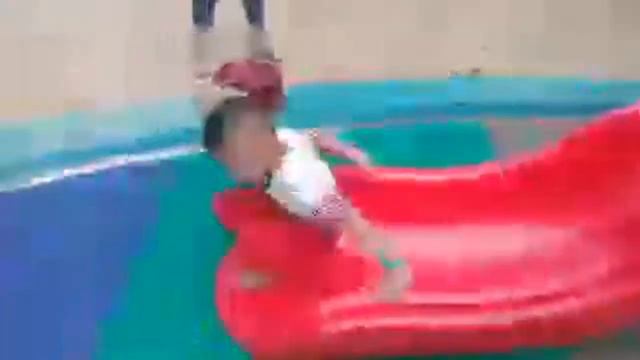 TAMAN BERMAIN ANAK-ANAK DI ALUN ALUN LUMAJANG ( Live Streaming )