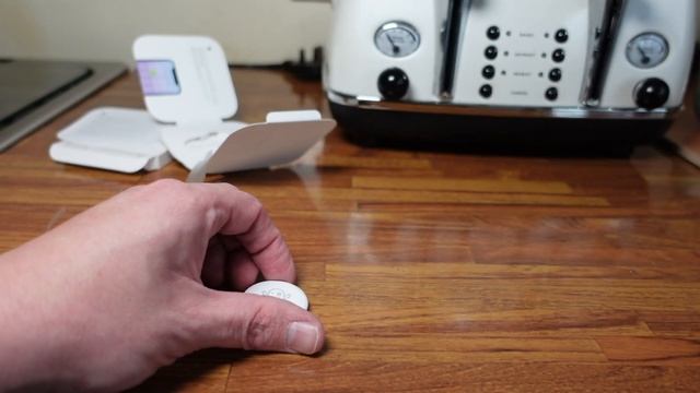 Customised AirTag Unboxing and How it Works смотреть онлайн