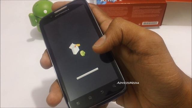 Motorola Atrix 2 Factory Data Reset Tutorial - Android Smart Phone - PhoneRadar смотреть онлайн