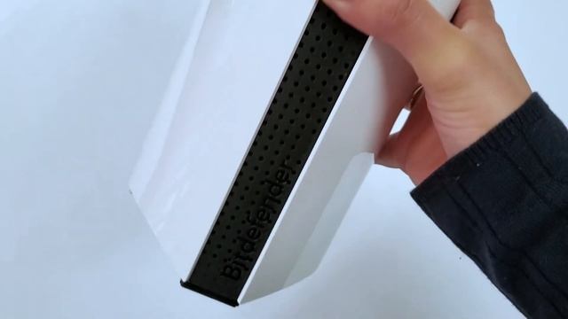 Bitdefender Box 2 | Innovative security hub for the connected home смотреть онлайн