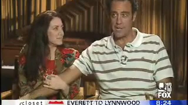 Interview with Brad Garrett and Joely Fisher смотреть онлайн