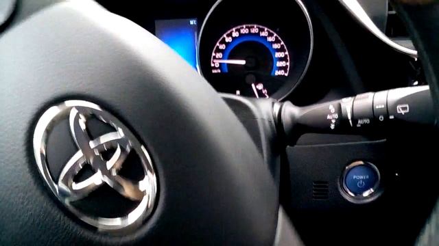 Auris Hybrid 1,8 VVI test drive смотреть онлайн