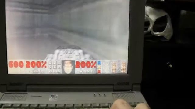 Doom on toshiba 4005 cds windows 98(cdoom -file s4 -warp 1 -turbo 255) смотреть онлайн