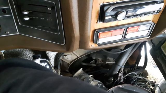 Chrysler 440 Big Block Cold Start смотреть онлайн