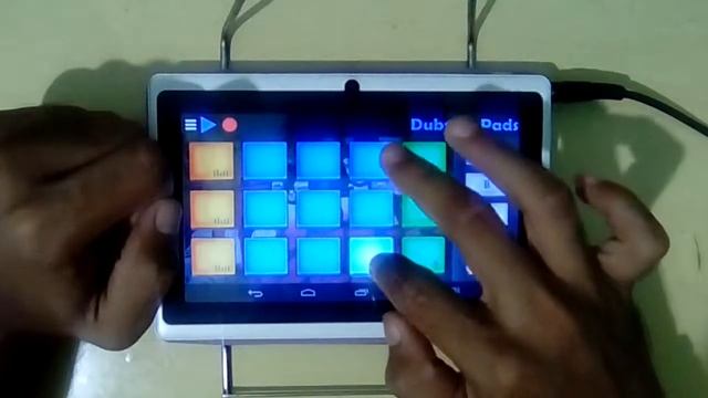Dubstep Pads Apps/ Skrillex Style #01 смотреть онлайн