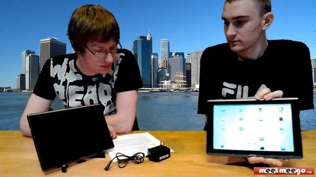 Acer Iconia Tab M500 unboxing und first look смотреть онлайн
