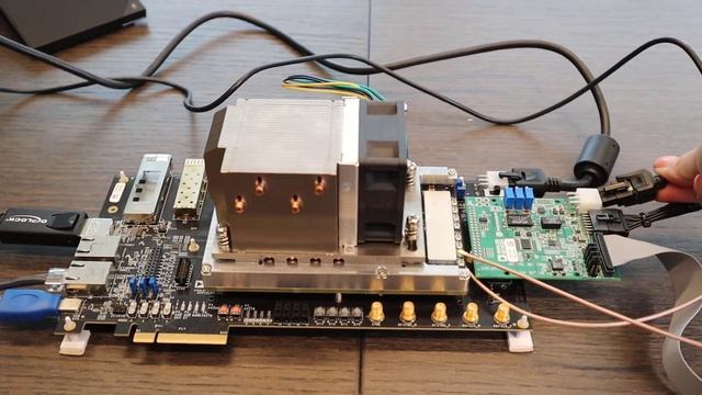Controlling the X-Microwave Proto Platform with an FPGA using the FMC Bridge Kit смотреть онлайн