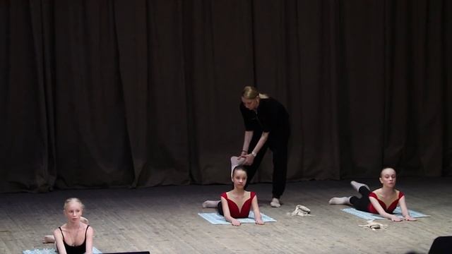 Илзе Лиепа Мастер класс Фрагмент 1 смотреть онлайн