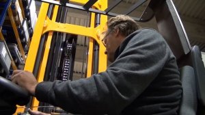 Test Jungheinrich reachtruck ETV 320