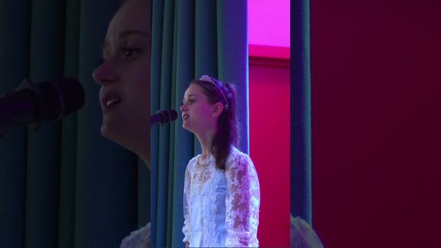 Поет Душа✨ смотреть онлайн