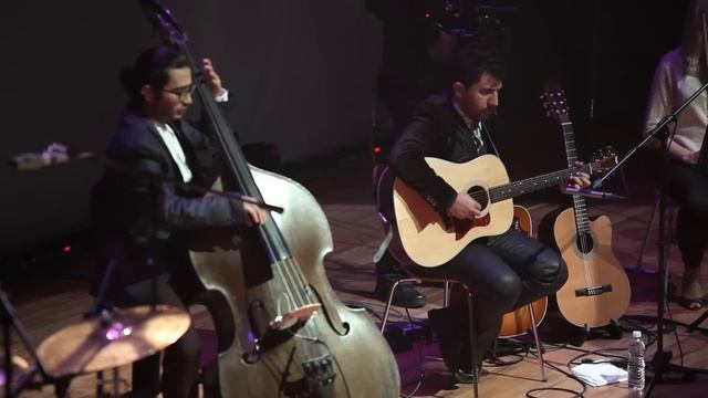 Para Empezar (En Vivo [Sala Telefónica del Centro Cultural Roberto Cantoral]) смотреть онлайн