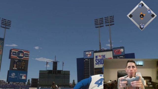UPSIDE DOWN CONTROLLER CHALLENGE - MLB 17 THE SHOW DIAMOND DYNASTY смотреть онлайн