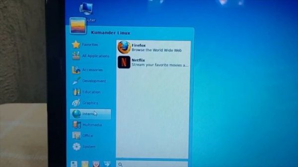 Kumander Linux 1.0 (Sisig) RC1 installed on a clients laptop