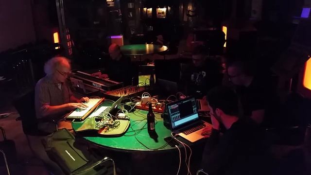 Berlin Bitwig User Group 2017-11-27 Link jam смотреть онлайн