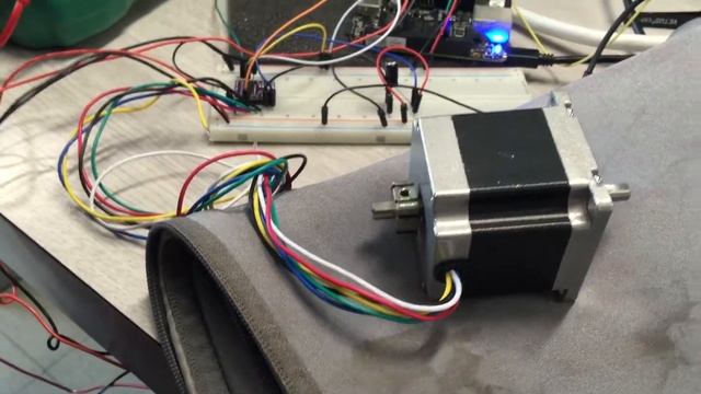 Beaglebone Stepper Motor NodeJS Madness!!!!! смотреть онлайн