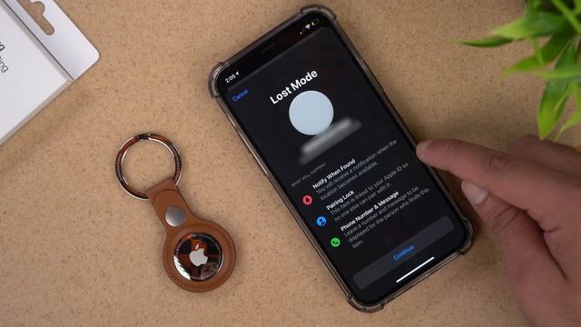 AirTag Unboxing & Review 🔥| AirTag Water Test 💦 | Amazing Gadget From Apple 🤩 смотреть онлайн