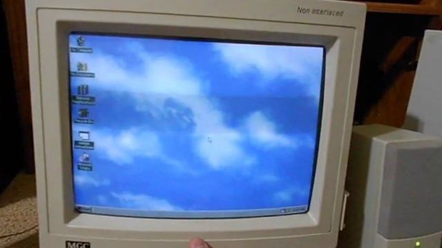 My new Pentium 75mhz machine, Upgraded with an AWE 64 смотреть онлайн