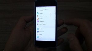 Apple iPhone 5C  incoming call