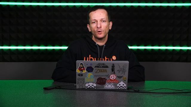 Why Ubuntu is Even More Awesome with 18.04.2 смотреть онлайн
