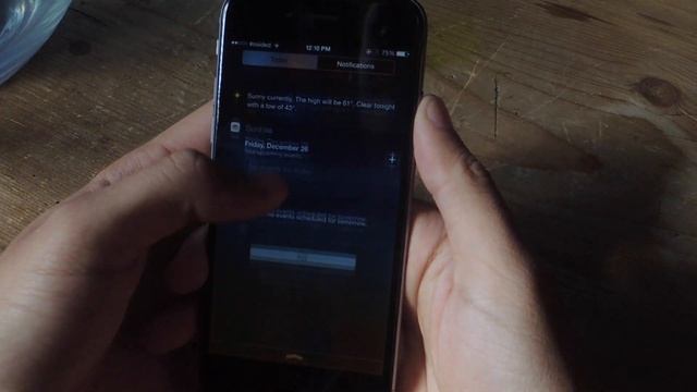 Play Your Music Library Directly from the Notification Center on iOS 8 [How-To] смотреть онлайн