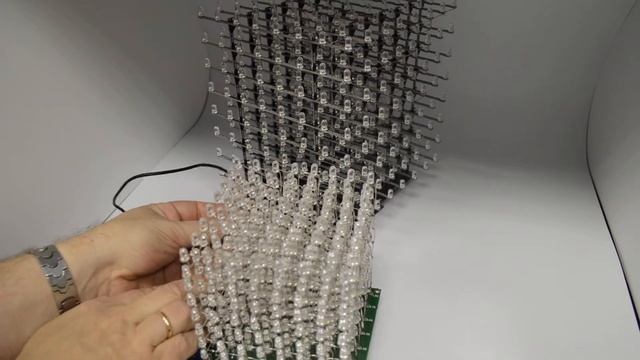 2 LED CUBE 8x8x8 & 8x8x8 смотреть онлайн