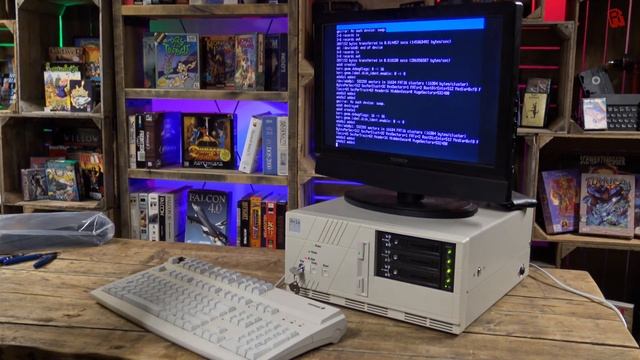 The RMC Retro Sleeper Server - Tour and FreeNAS setup смотреть онлайн